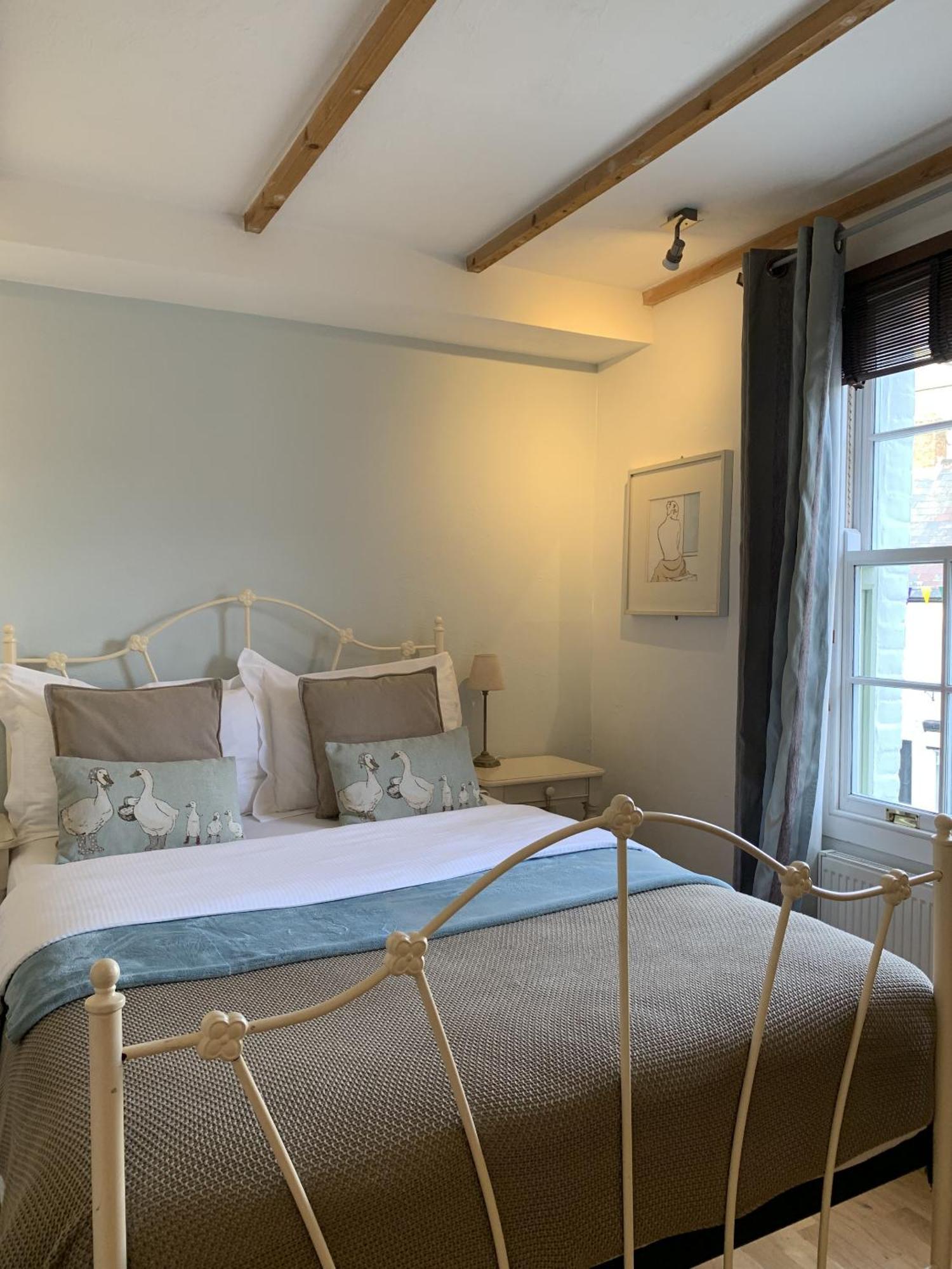 צ'ארד Bath House Hotel חדר תמונה